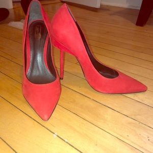 Schutz Women’s size 8 Fechado Salto Alto